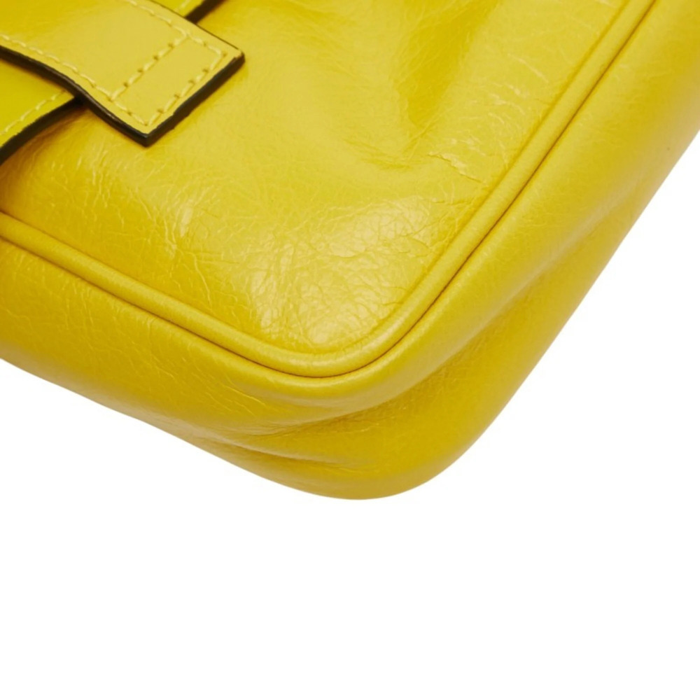 GUCCI Yellow Leather Fanny Pack - Picture 8 of 12